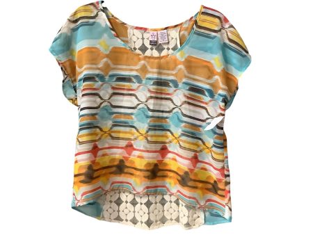 Blouse Short Sleeve By Love On A Hanger  Size: M Supply