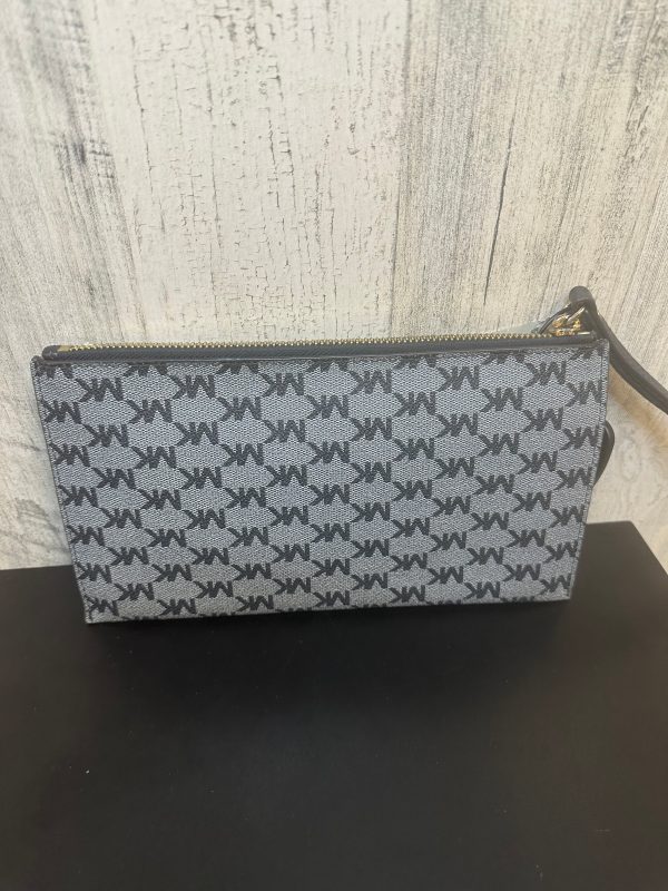 Wristlet Designer By Michael Kors  Size: Large Online Sale