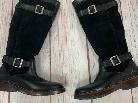 Boots Knee Flats By Ugg  Size: 6 on Sale